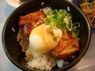 たまごトロトロてり玉丼