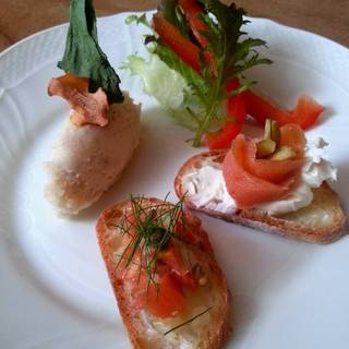 本日のカナッペ。ラトリエ１９５９スタイル。