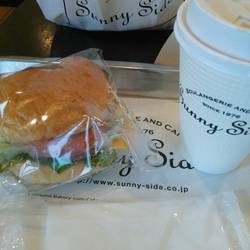 Boulangerie and Cafe Sunny Side 吹田南千里本店 の画像