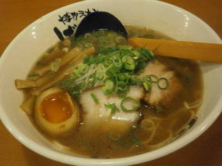 とんこつ醤油ラーメン