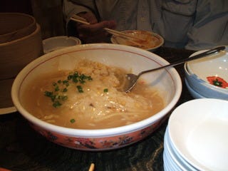 フカヒレとカニのあんかけ炒飯