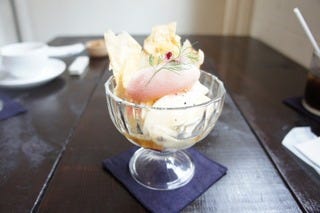 川中島白桃のパフェ