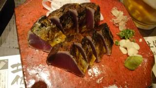 戻り鰹の藁焼き　塩たたき