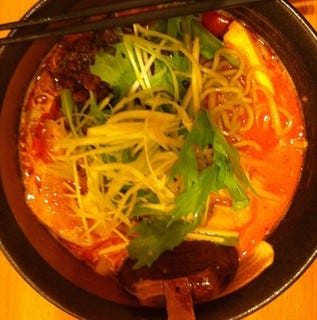 五穀豊穣の担担麺