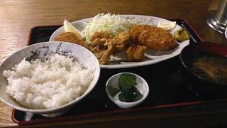 デラックスフライ定食