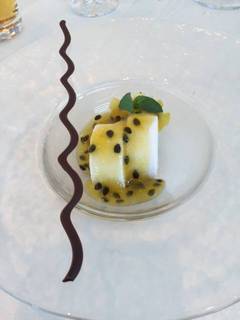 ココナッツムースグラッセ