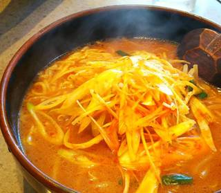 ピリ辛ネギ味噌ラーメン