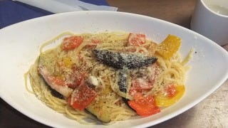 なすとパプリカのペペロンチーノ