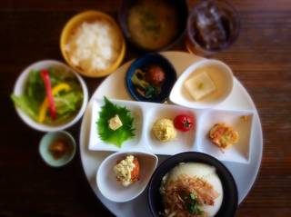 豆腐ランチプレート１１種（Ｂランチ）