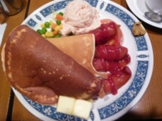 フランクフルトパンケーキランチ