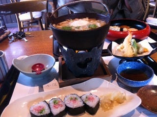 鍋焼うどん定食