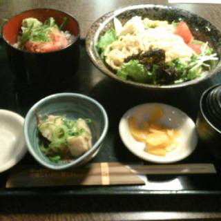 名物ラーメンサラダ　小丼ぶりセット