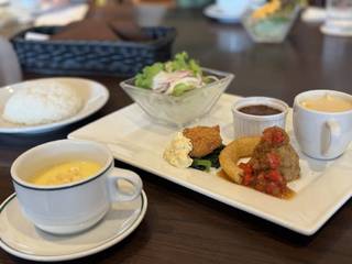 日替わりプレートランチ