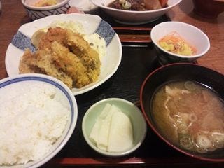 かきフライとコロッケ