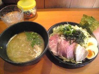 濃厚豚骨魚介つけ麺