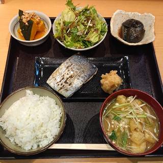 鰆の塩焼き定食