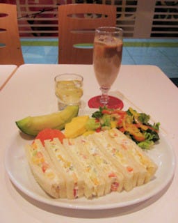 フルーツサンド