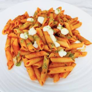 ペンネ　トマトソース