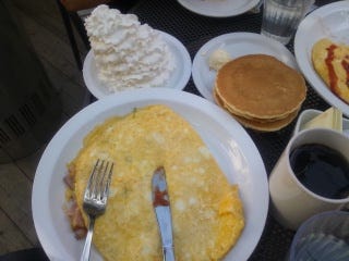 チーズオムレツ