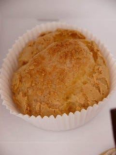 マンゴーのかくれんぼシュー