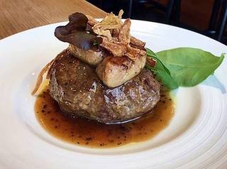 国内産黒毛和牛１００％使用したフォアグラハンバーグランチ