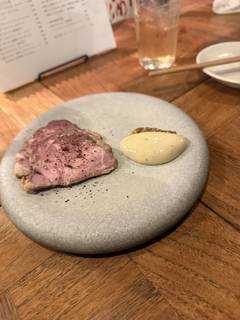 豚肩ロースハム　６２℃