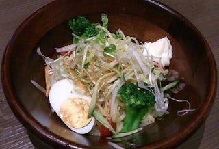 らーめんサラダ