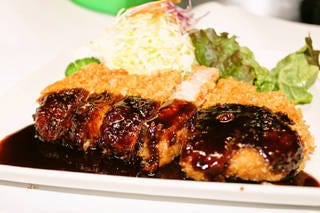 秘伝のたれの味噌かつ