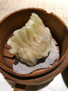 フカヒレ餃子とショウロンポウ