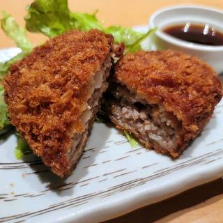 お肉屋さんのメンチカツ