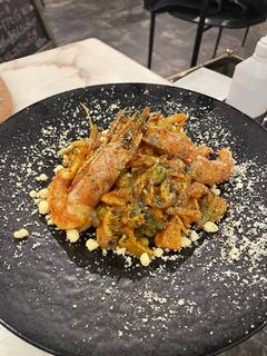 えびときのこのトマトクリームパスタ