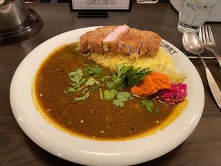 スパイスとんかつカリー