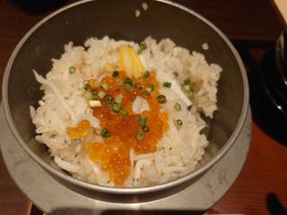 霞ヶ浦白魚といくらの羽釜ご飯