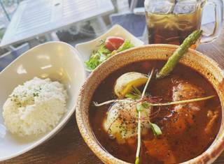 スープカレー　チキンレッグ