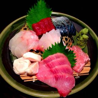 今夜のおまかせ刺身盛り