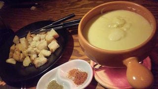 色々選べるチーズフォンデュ