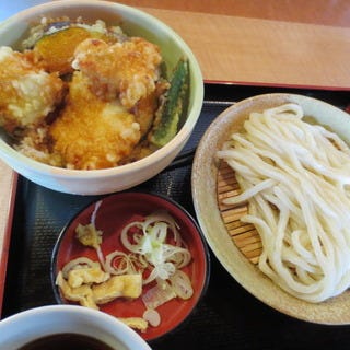 とり天丼子もりうどんセット