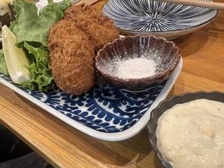 広島おおぶりのカキフライタルタルソース付き