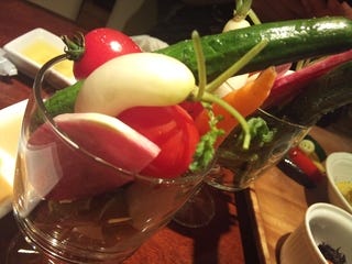 厳選野菜サラダコーナーの新鮮野菜