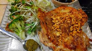 鶏のパリパリ焼き