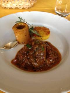 国産仔牛スネ肉の煮込み　リゾットサルタート添え