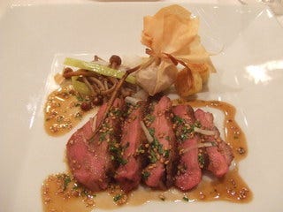 シャラン鴨胸肉のロースト蜂蜜檸檬風味