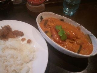 完熟トマトとナスのチキンカリー