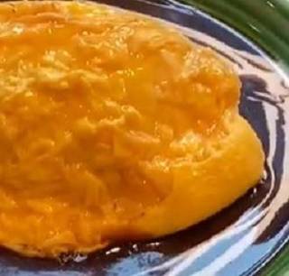 デミグラスソースのオムライス