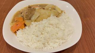 牛肉の旨みたっぷり！自家製イギリス風カレー