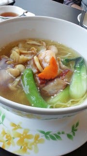 海鮮入り（海老、ホタテ）つゆそばランチセット