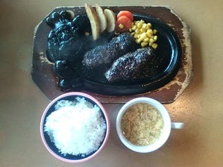 炭焼きジューシーがんこハンバーグ　ランチ