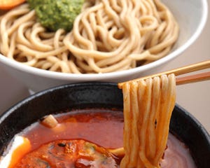 海老トマトつけ麺＋モッツァレラチーズ