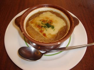 ロイヤルのオニオングラタンスープ