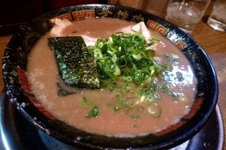 とんこつラーメン